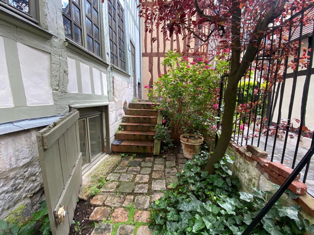 Le charme Rouennais - Appartement d'exception Extérieur photo